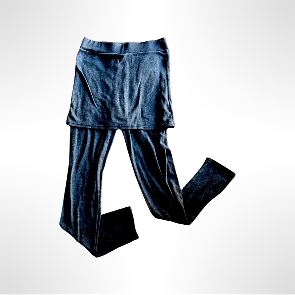 Skirted leggings in the color grey.
